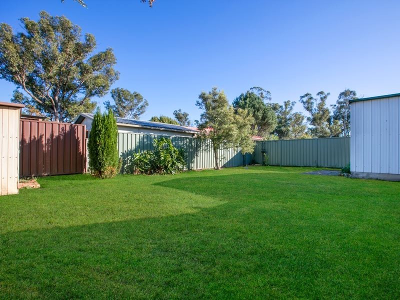3 Francis Greenway Avenue, St Clair NSW 2759