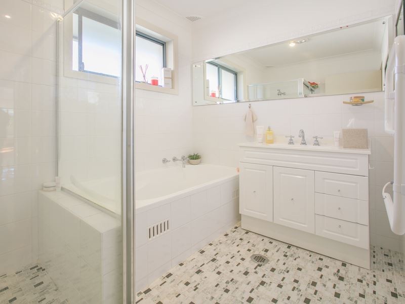 8 Rosleen Place, Baulkham Hills NSW 2153