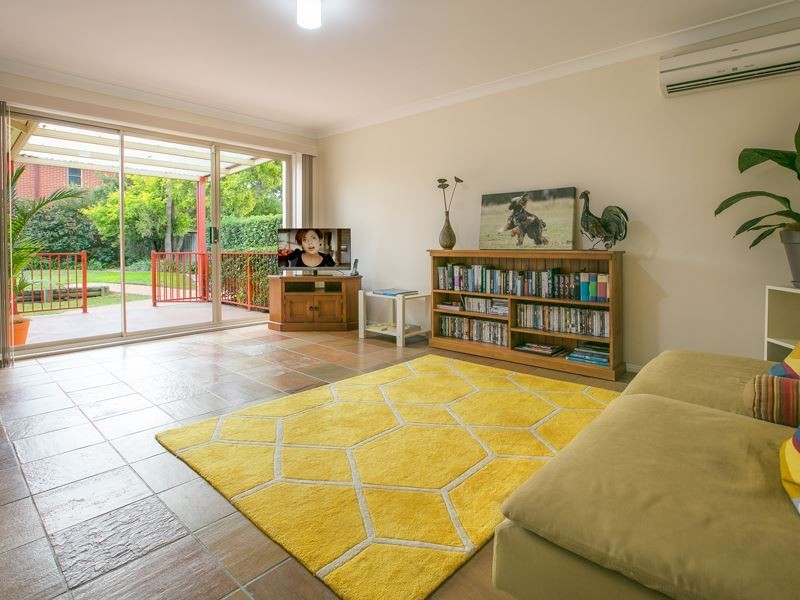 10 Cattai Creek Drive, Kellyville NSW 2155