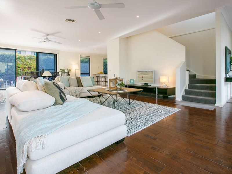 15 Baronia Circuit, Castle Hill NSW 2154