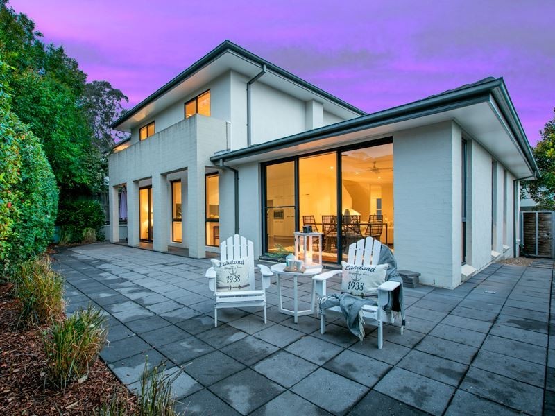 15 Baronia Circuit, Castle Hill NSW 2154