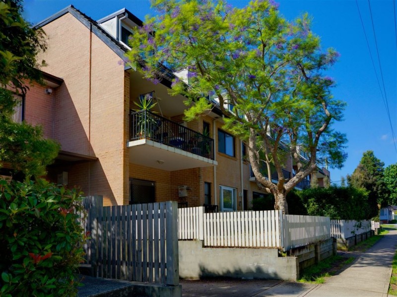 1/1 Barden Street, Northmead NSW 2152