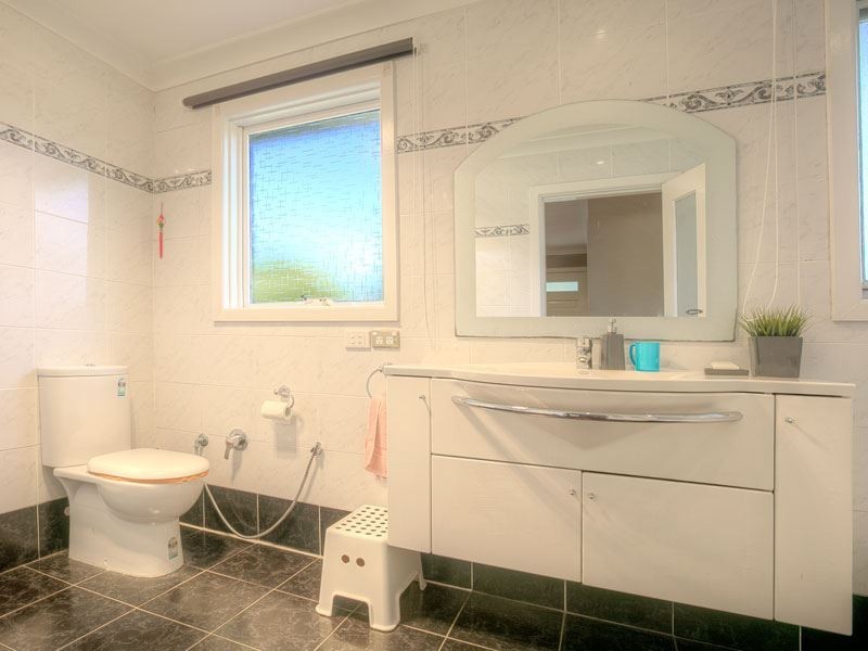 136 Merindah Road, Baulkham Hills NSW 2153