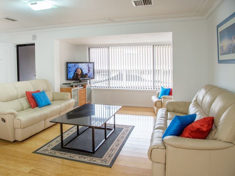 4 Caledonian Avenue, Winston Hills NSW 2153