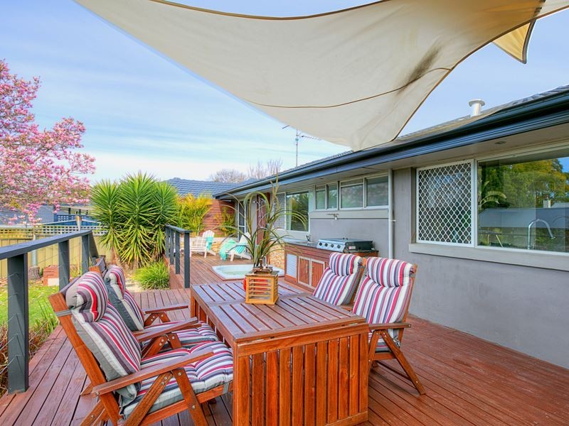 2 Darrambal Avenue, Baulkham Hills NSW 2153