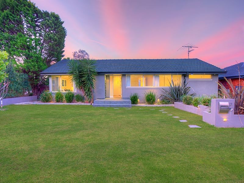 2 Darrambal Avenue, Baulkham Hills NSW 2153