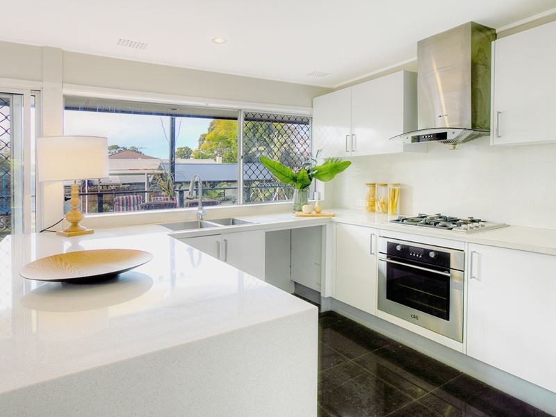 2 Darrambal Avenue, Baulkham Hills NSW 2153
