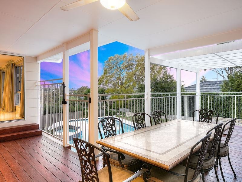 18 Rutland Avenue, Baulkham Hills NSW 2153