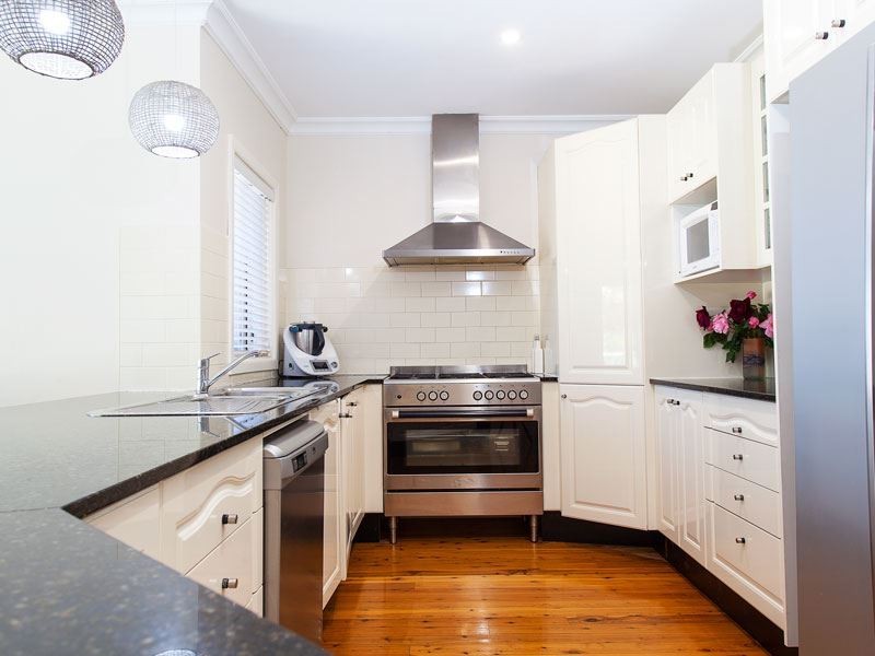 8 Kareela Road, Baulkham Hills NSW 2153