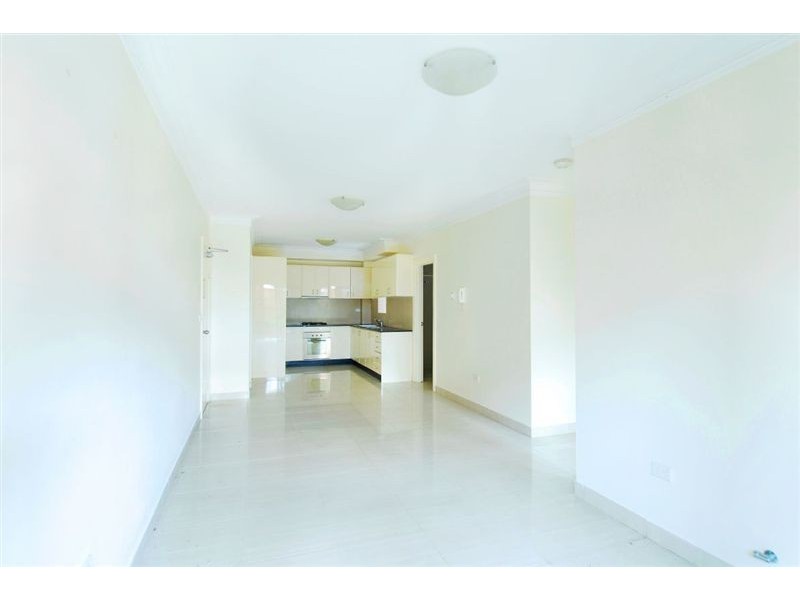 3/3-7 Windermere Avenue, Northmead NSW 2152