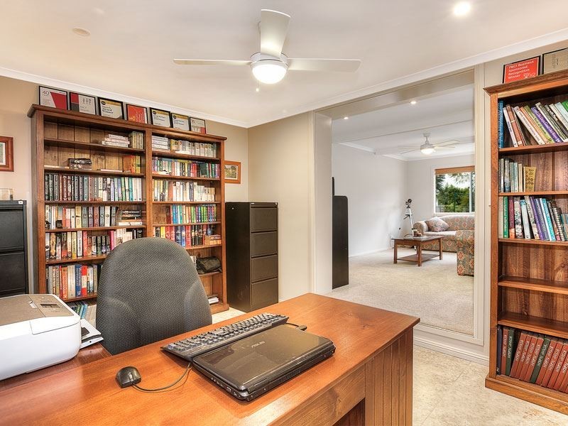 18 Rutland Avenue, Baulkham Hills NSW 2153