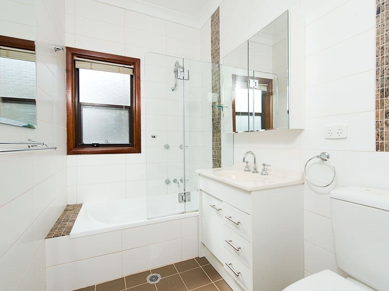 2 Linda Street, Seven Hills NSW 2147