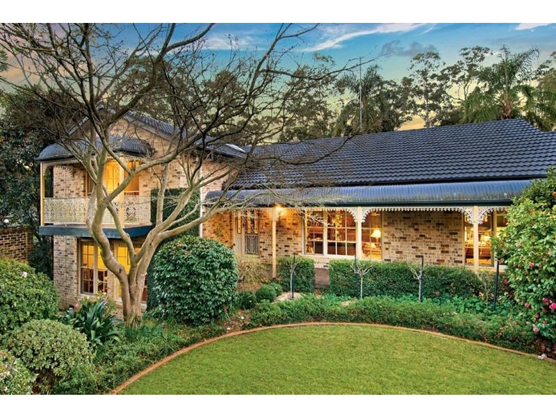 12 Ulundri Drive, Castle Hill NSW 2154