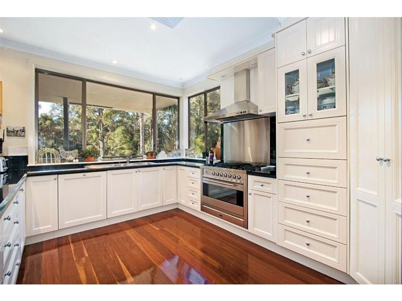 12 Ulundri Drive, Castle Hill NSW 2154