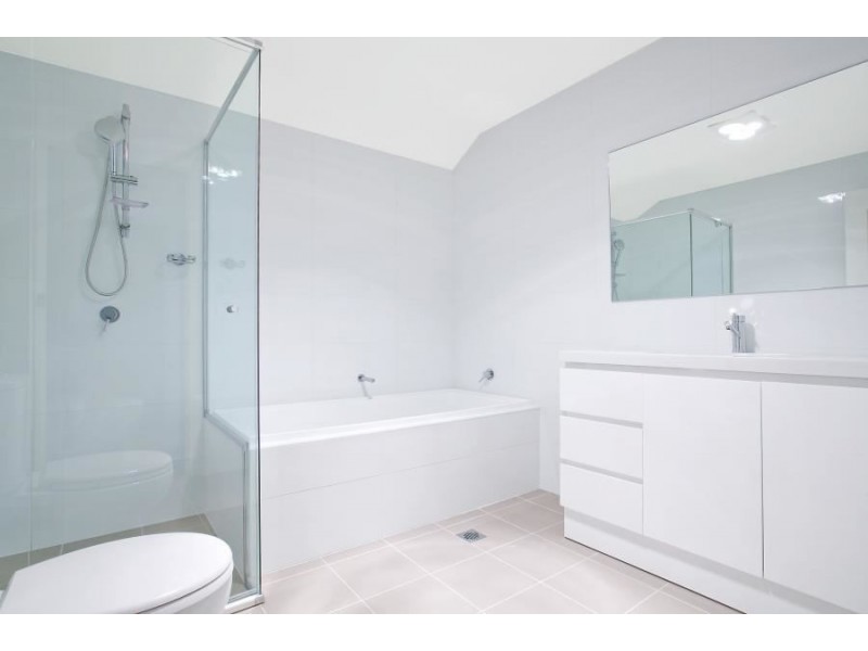 12/33-35 Windermere Avenue, Northmead NSW 2152