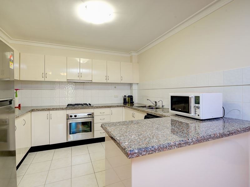 37/312-324 Windsor Road, Baulkham Hills NSW 2153