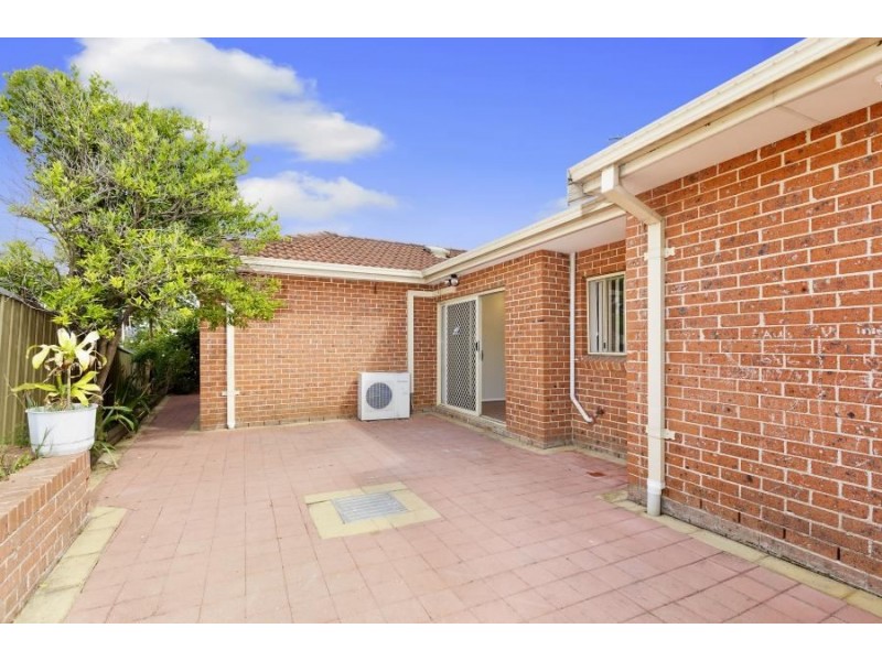 10/9-11 Hart Drive, Constitution Hill NSW 2145