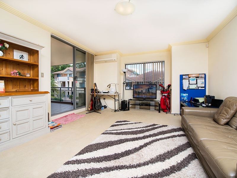 18/12-18 Conie Avenue, Baulkham Hills NSW 2153