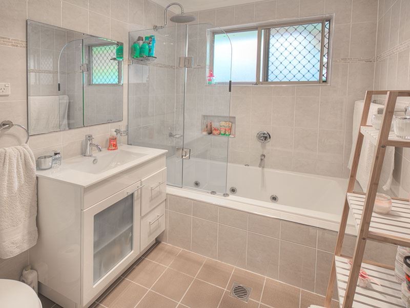 14 Hadrian Avenue, Blacktown NSW 2148