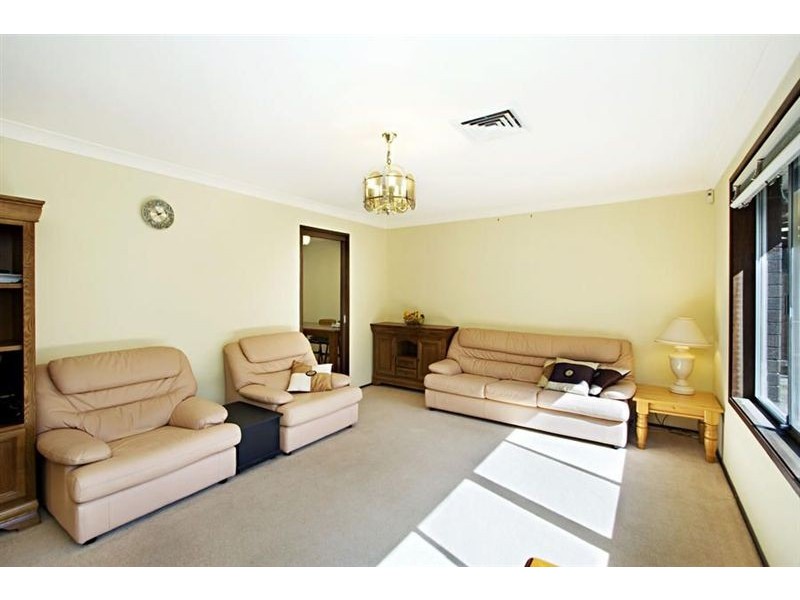 19 Rifle Range Road, Northmead NSW 2152