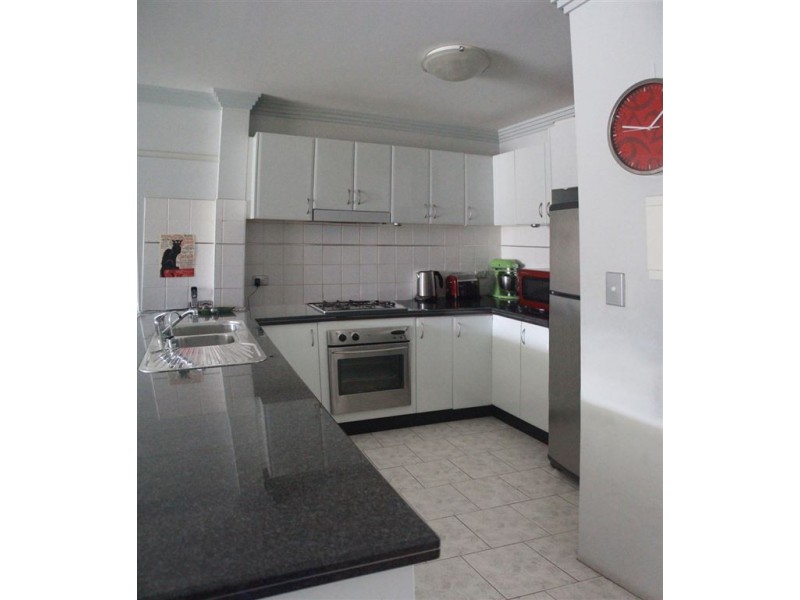 16/392 Windsor Road, Baulkham Hills NSW 2153