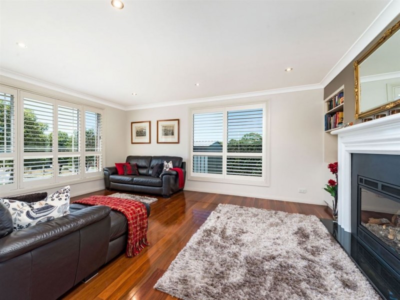 97 Bingara Cres, Bella Vista NSW 2153