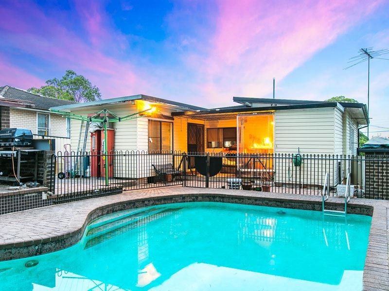 13 Danny Road, Lalor Park NSW 2147