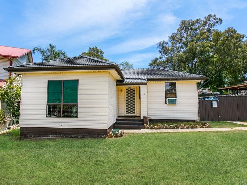 15 Koorabel Road, Lalor Park NSW 2147