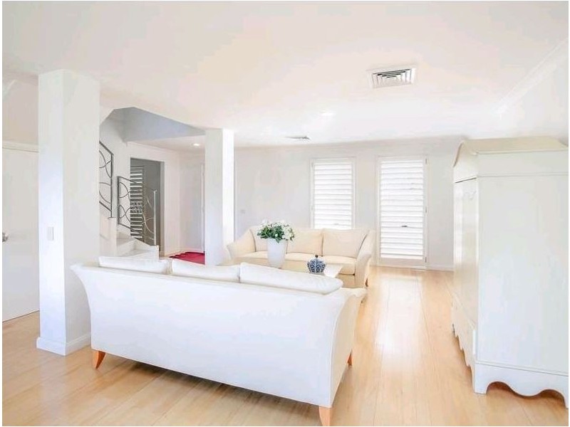 14 Patrine Place, Bella Vista NSW 2153