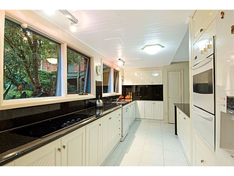 40 Ulundri Drive, Castle Hill NSW 2154