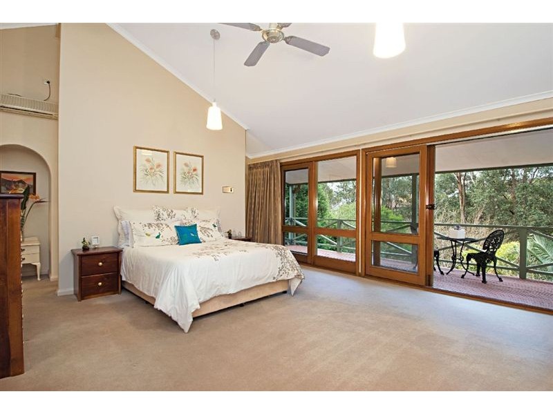 40 Ulundri Drive, Castle Hill NSW 2154