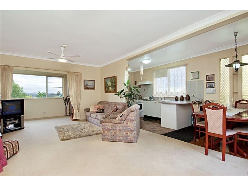 2 Buckleys Road, Winston Hills NSW 2153