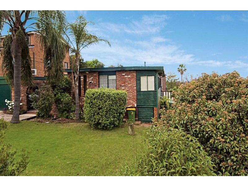 2 Buckleys Road, Winston Hills NSW 2153
