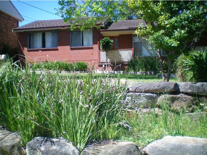 12 Gordon Avenue, Castle Hill NSW 2154