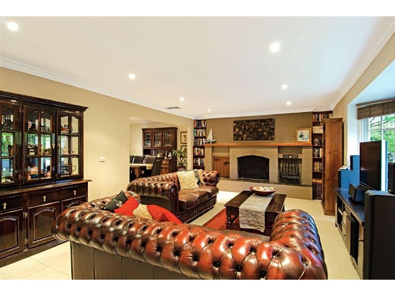 5 Lawson Place, Castle Hill NSW 2154