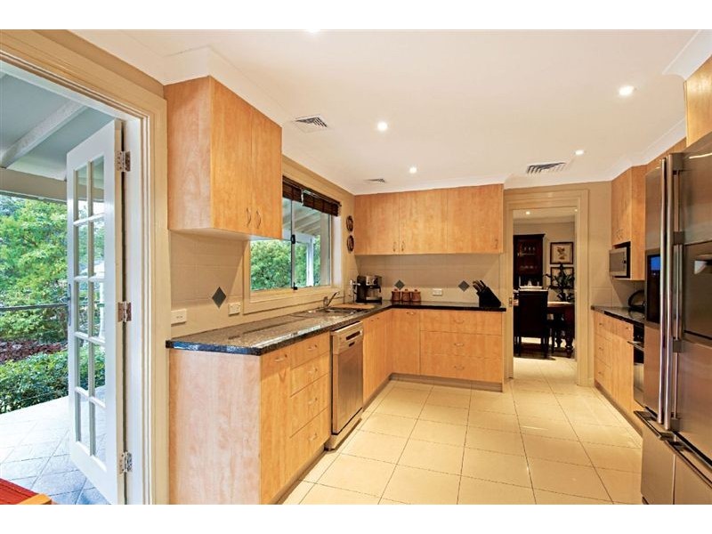 5 Lawson Place, Castle Hill NSW 2154