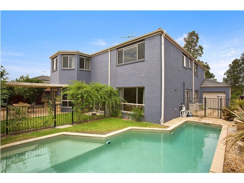 33 Sanctuary Drive, Beaumont Hills NSW 2155