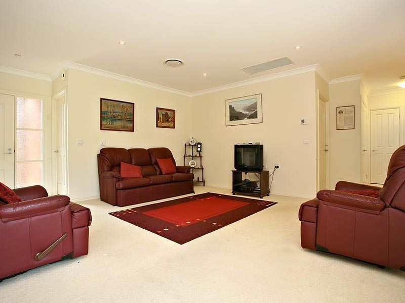 70 Fairhaven Circuit, Baulkham Hills NSW 2153