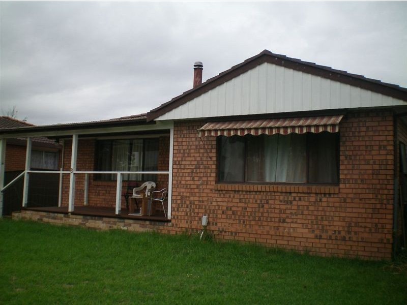 8 Chisholm Drive, Quakers Hill NSW 2763