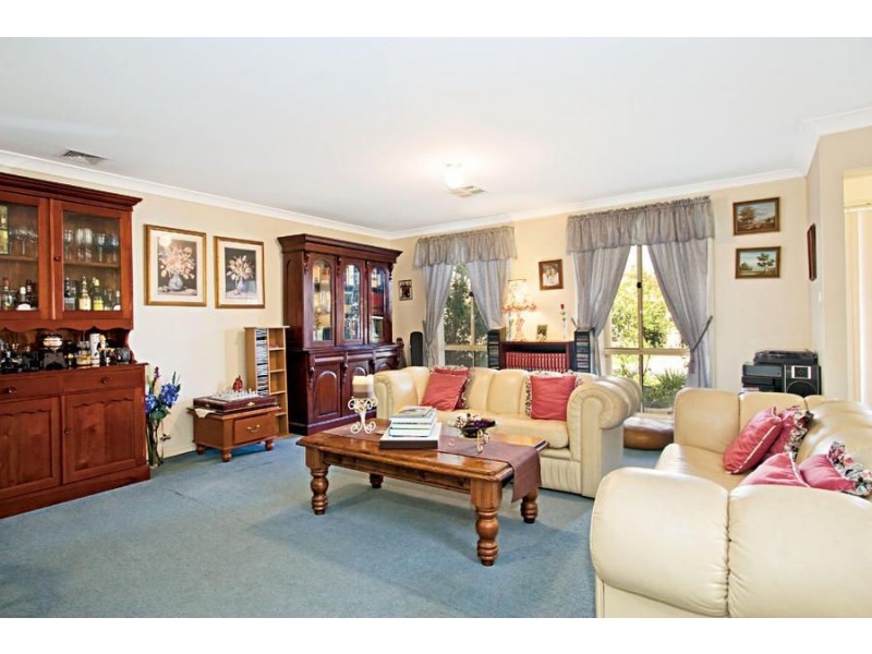 8 Collins Court, Rouse Hill NSW 2155