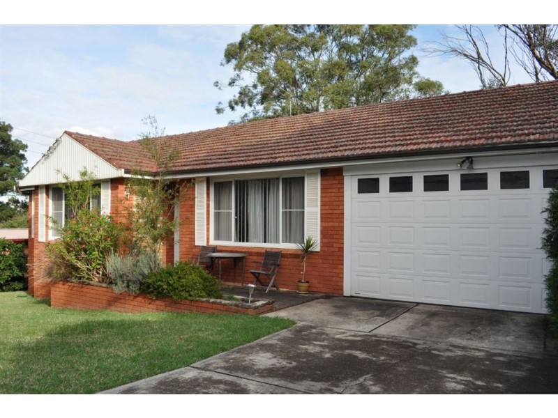 24 Dan Crescent, Castle Hill NSW 2154