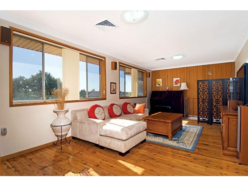 68 Lanhams Road, Winston Hills NSW 2153