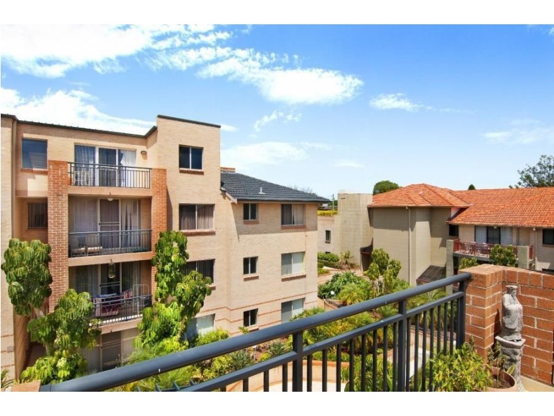 15/2a Conie Avenue, Baulkham Hills NSW 2153