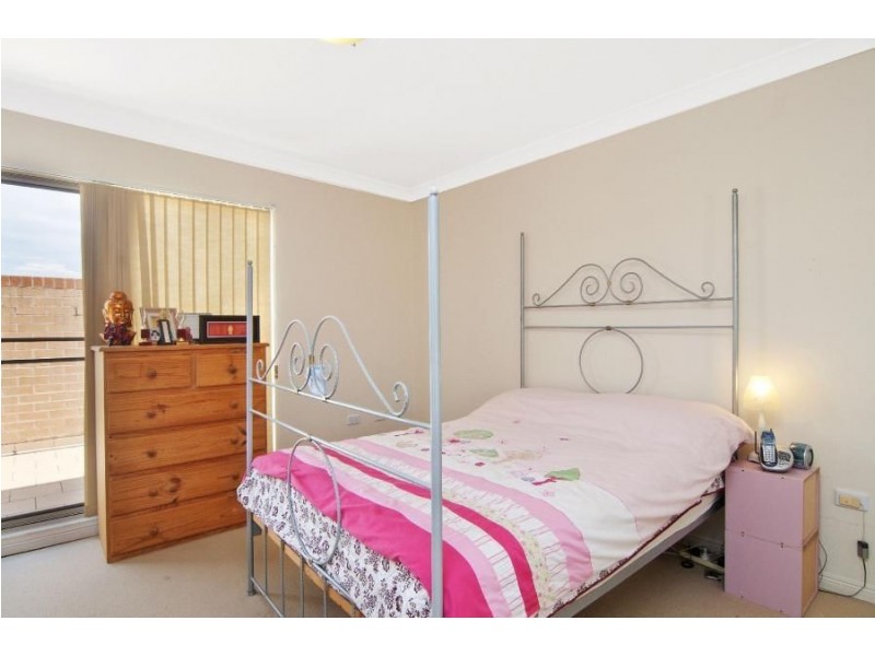 15/2a Conie Avenue, Baulkham Hills NSW 2153
