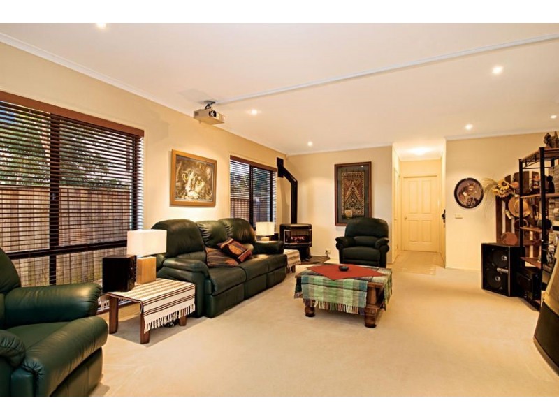 21 Peak Street, Glenwood NSW 2768