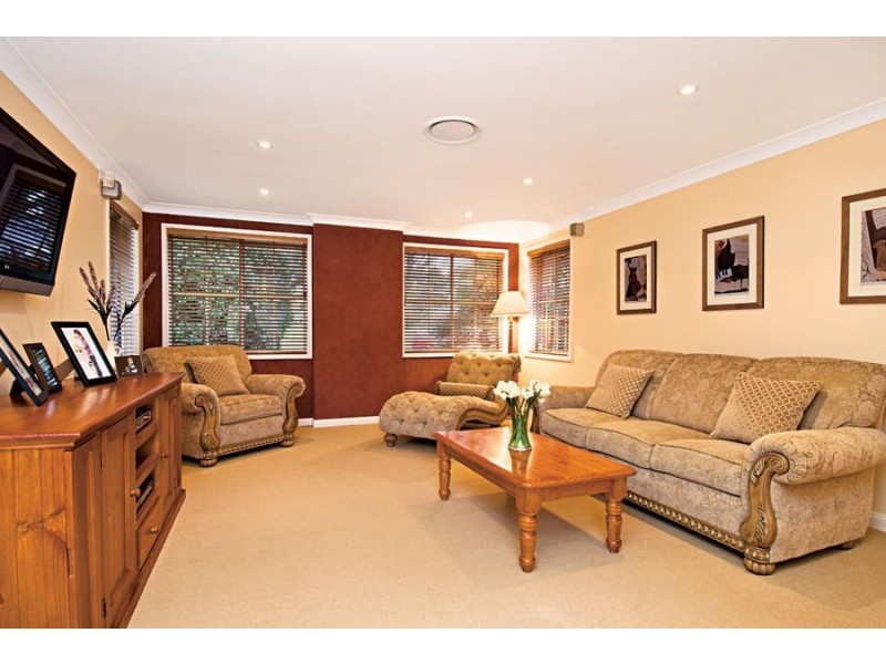 5 Lomond Crescent, Winston Hills NSW 2153