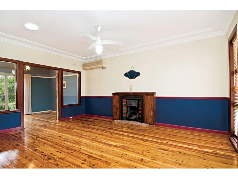 51 Moxhams Road, Northmead NSW 2152