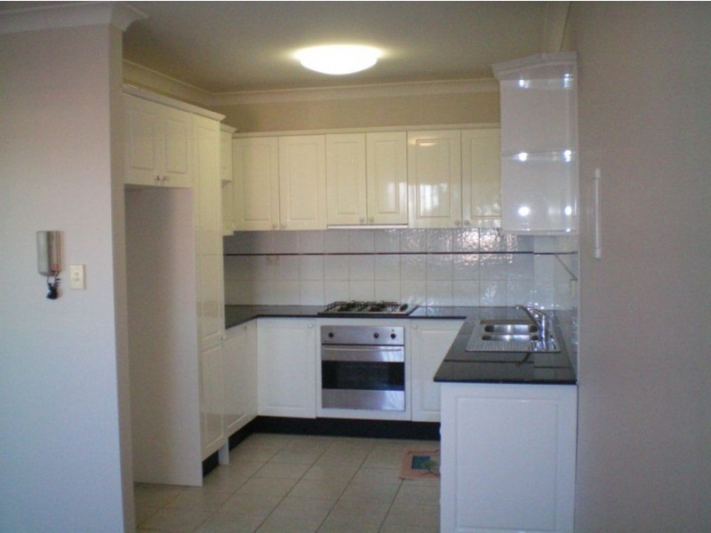 9/2-4 Railway Street, Baulkham Hills NSW 2153