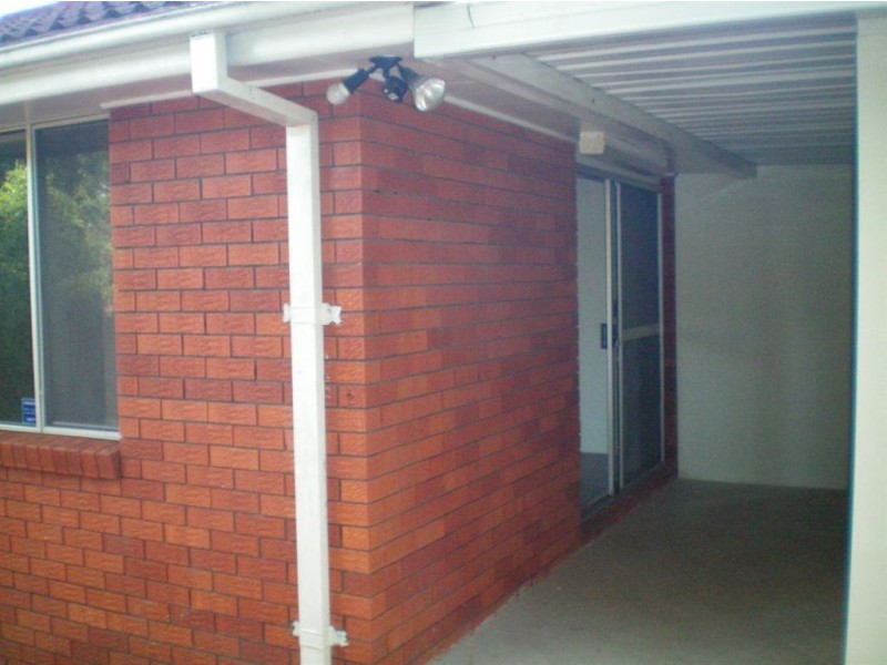 Flat/18 Carramarr Rd, Castle Hill NSW 2154