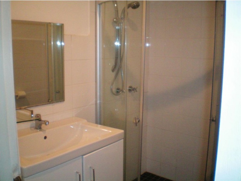 Flat/18 Carramarr Rd, Castle Hill NSW 2154